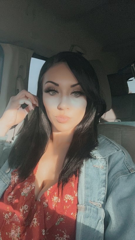 Amor nude star photo