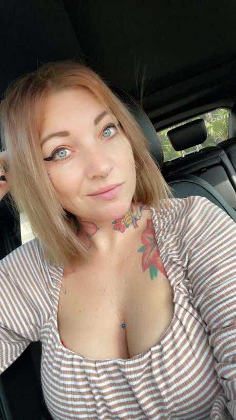 J8ksgrl sex actress pic