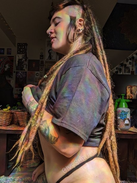 Ivy Shrum pornstar nudes archive