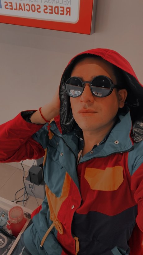 JEAS pornstar art gallery