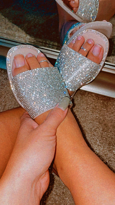 Miss Me nude star picture