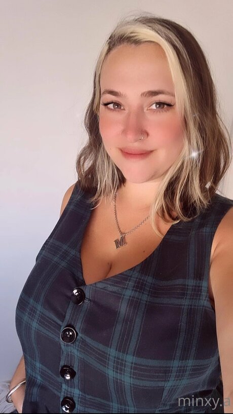 Minxy Free Page perfect star image