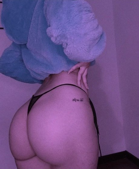 Carol Andrea_ star naked images