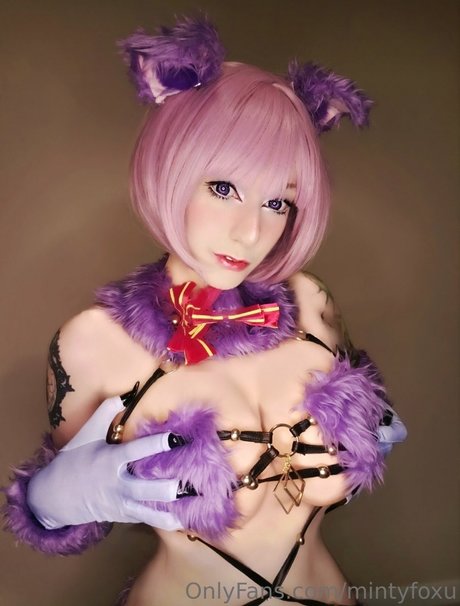 Minty Foxu xxx actress archive