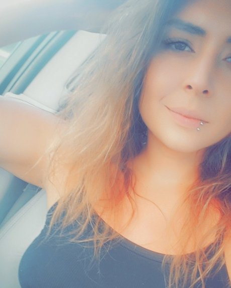 Momma Nels star nice galleries