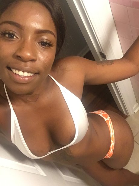 Kelsey Kim high quality star photos