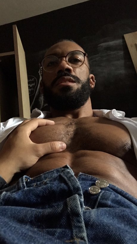 Jhow hot pornstar pics