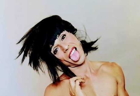 JessicaSissy star pretty pics