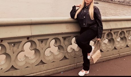 Barby pornstar naked picture