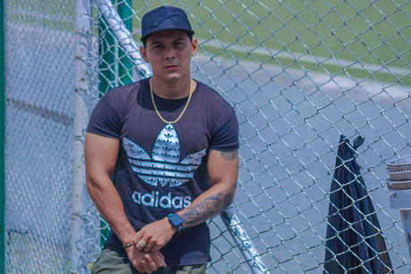 Camilo Holguin nice model pic