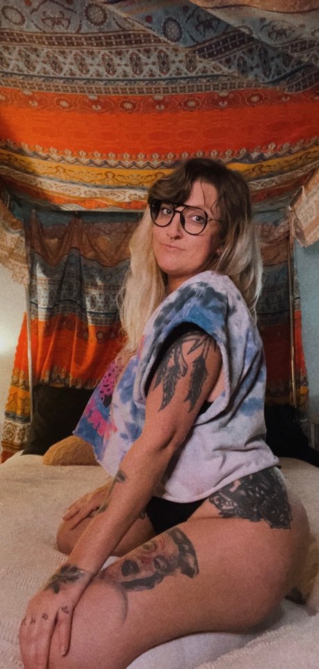 Midnight Mermaid nudes model photo