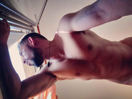 Jhon Salamandro model beautiful images