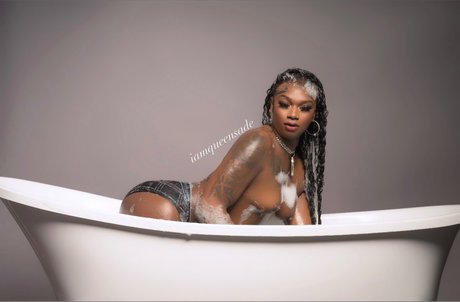 QUEEN SADE Cincinnati star img