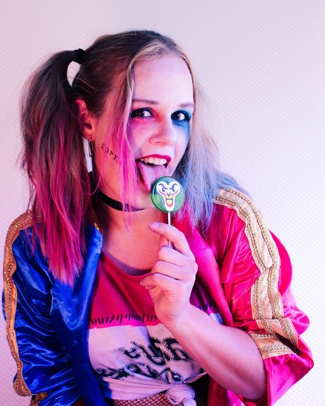 Mistique Zena erotic pornstar pic