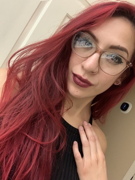 MissyValenz porn star pictures