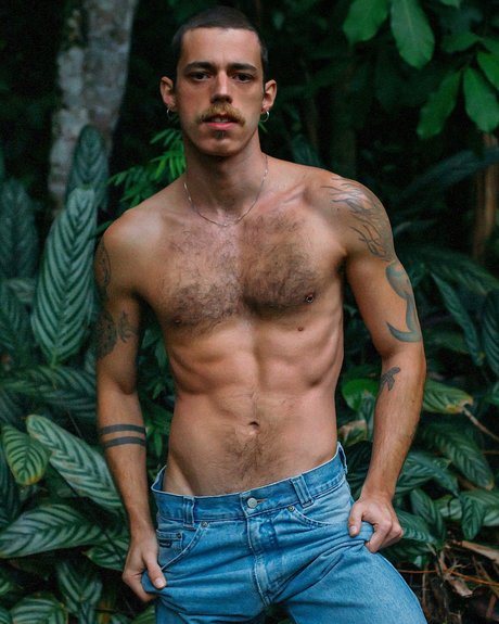 JotaB Free model pornographic photo