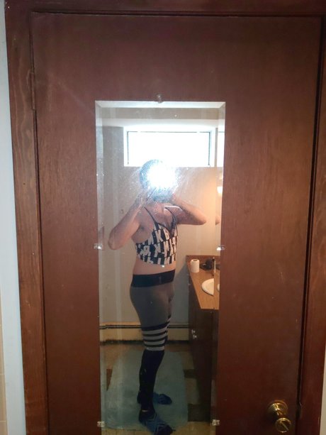 Miranda Starr model hd pics