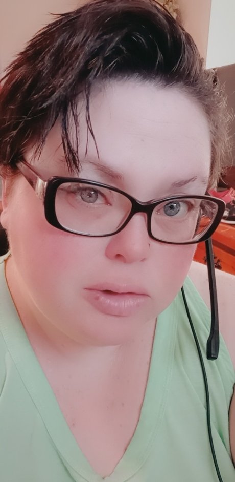 Alicia Bishop porn actress archive