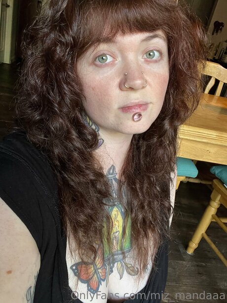miz mandaaa pornstar adult pic
