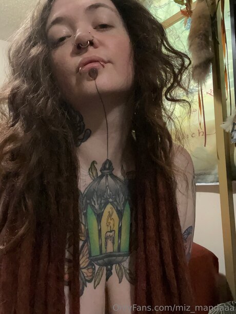 miz mandaaa model pretty img