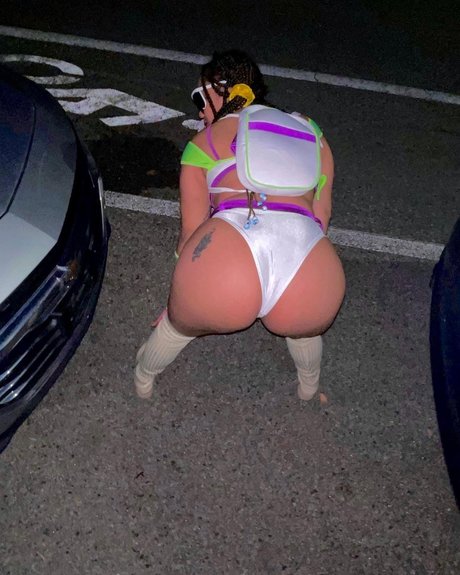 MissRed_ star nudes img