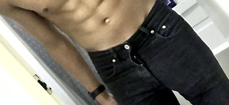 Goth Boy_ xxx model pictures