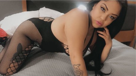 Italia Amor model hd images