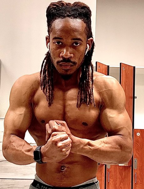 Chavis star pornographic pictures