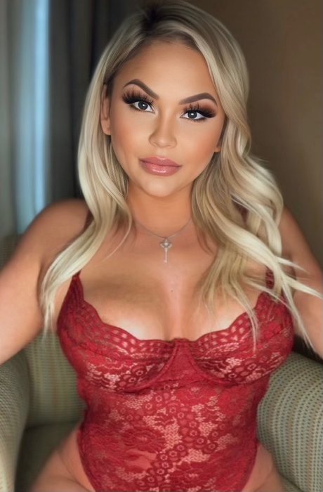 Karlee Rose pretty model gallery