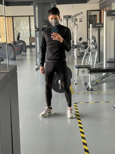 Mita Isaac naked model pic