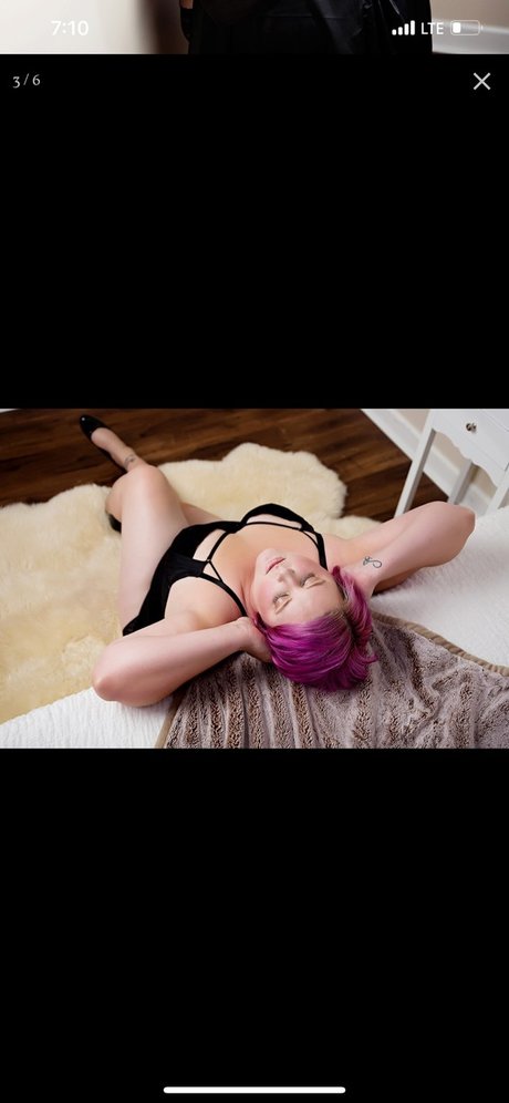 Misty Mae nude pornstar picture