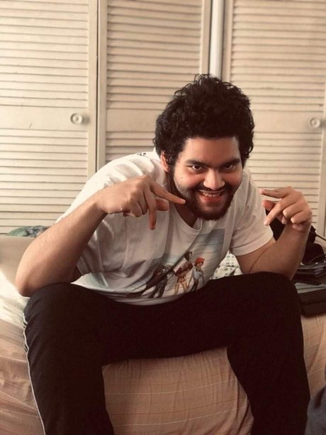 Zuo naked model pics