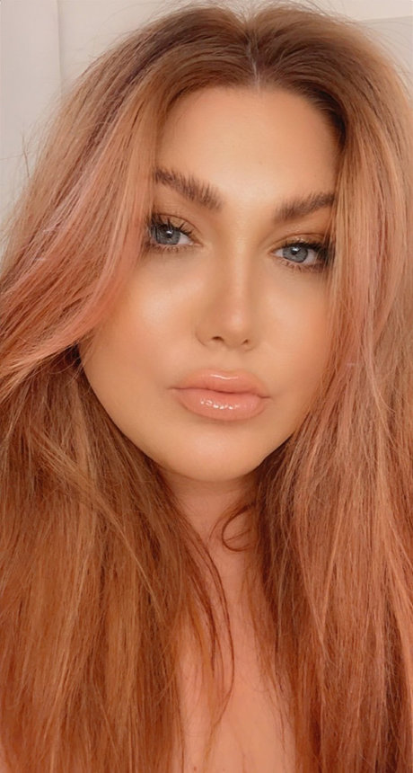 Monroe Luv porn star img