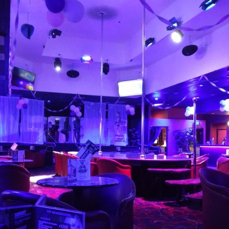 Monroe DejaVu porn model images