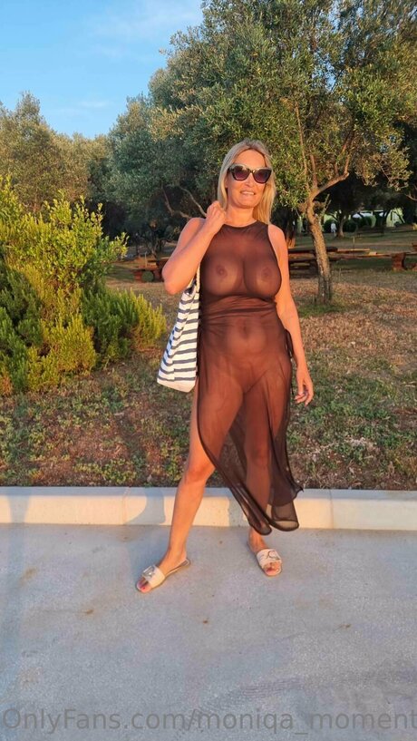 Moniqa pornstar archive