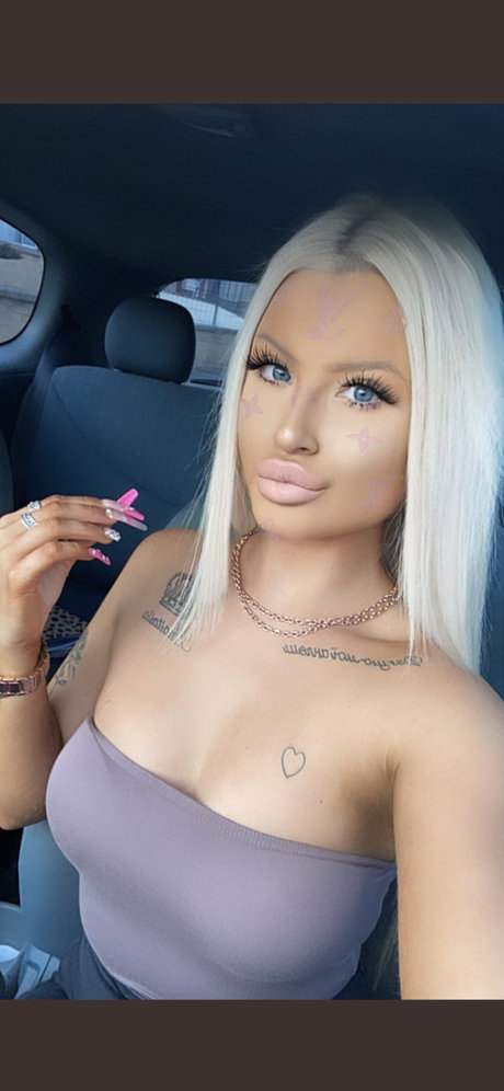 Raiss free actress photos