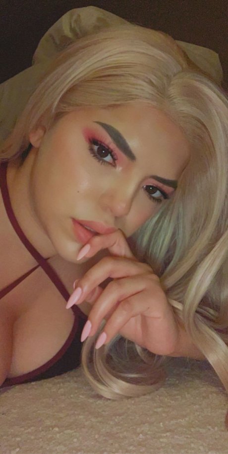 Mai Kunai pornstar pretty gallery