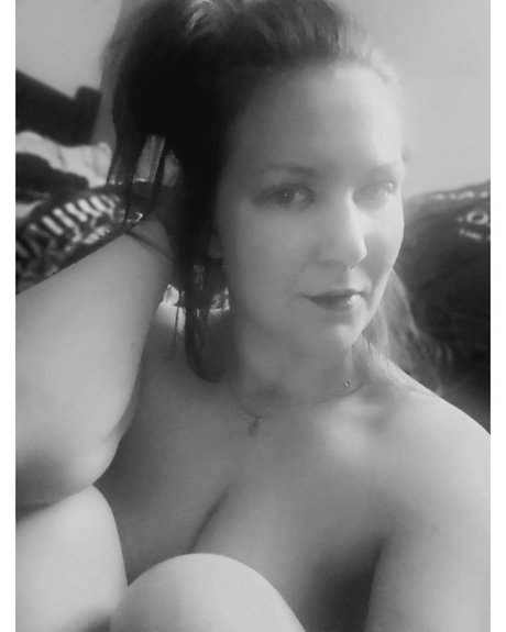 _Molly Jane naked pornstar pics