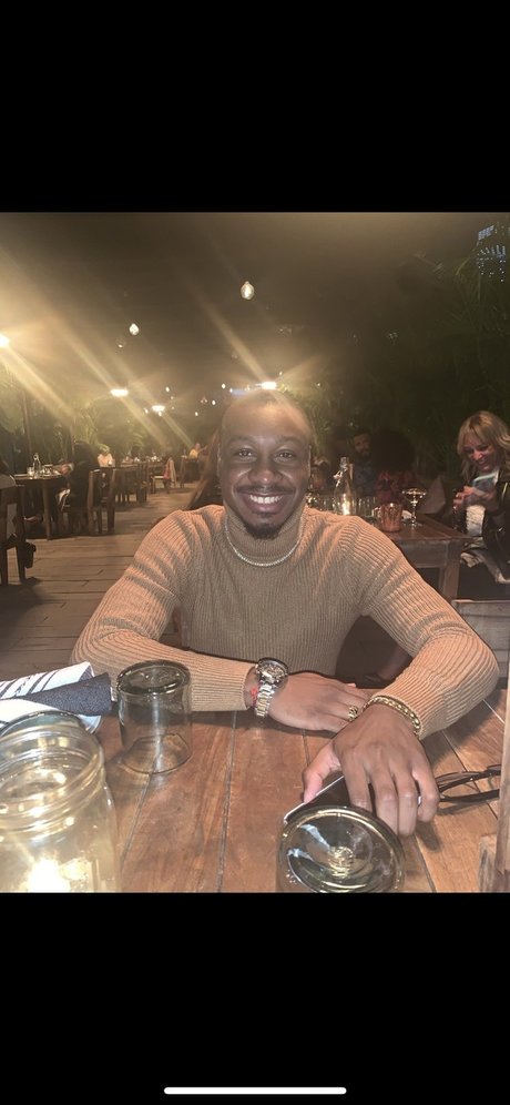 Jsaint model art photo