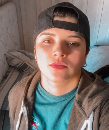 ElianaF exclusive star image