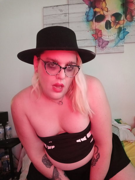 Evil Ally V star pornographic img