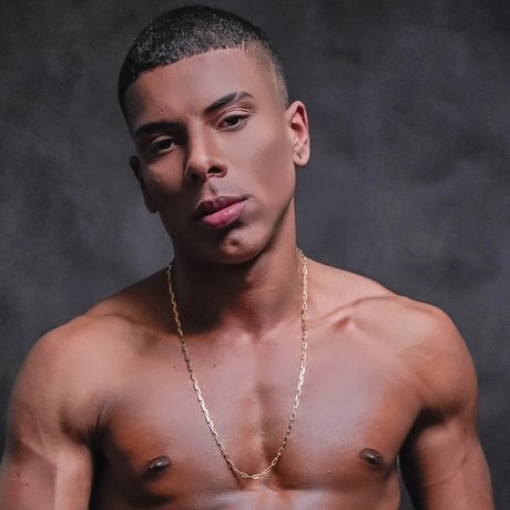 _mrdavidsantos high quality model photo