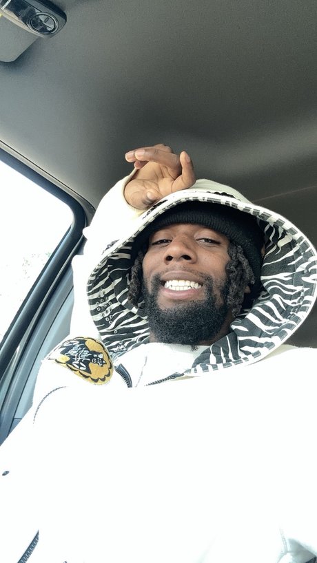 Mr bone_ nudes model img