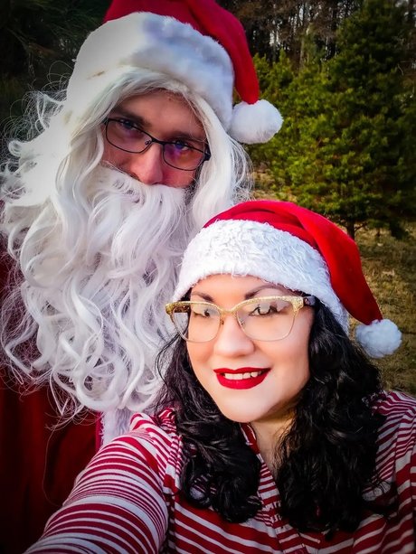 Mr and Mrs Proc adult model img