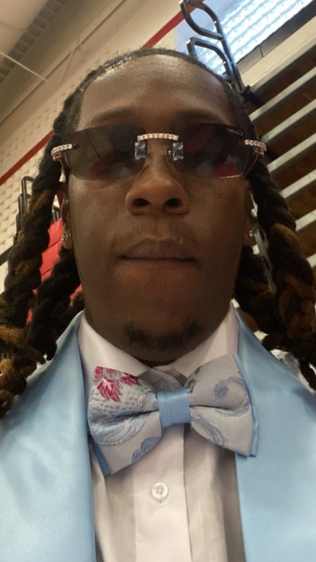 10inGLOCK sexy star images