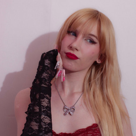 Hattie Bardot_ free actress pics