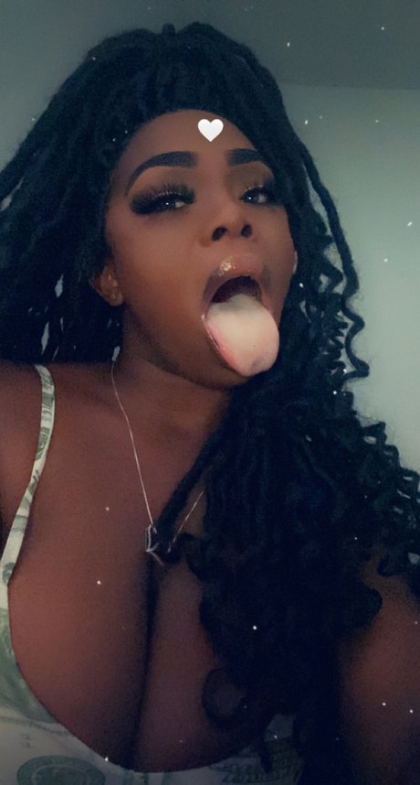 MsHeadRushXXX art model pics