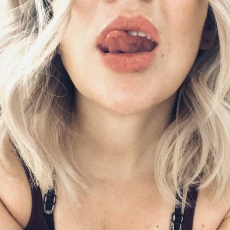 Ms Feet Pixels nude pornstar galleries