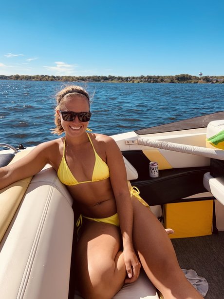 Hanna Ray nice model gallery