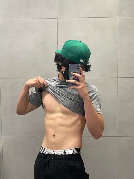 Harol Ortega model free pictures